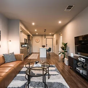 Apartment Luxury In Near Angel Stadium, Disneyland
